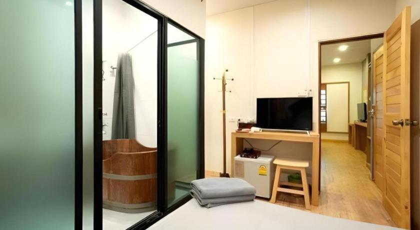 Haikin Ryokan Csiangmaj Kültér fotó