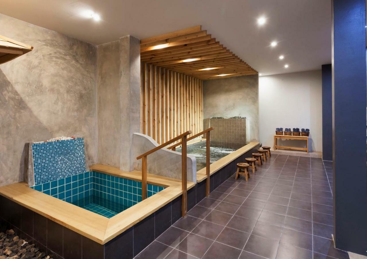 Haikin Ryokan Csiangmaj Kültér fotó